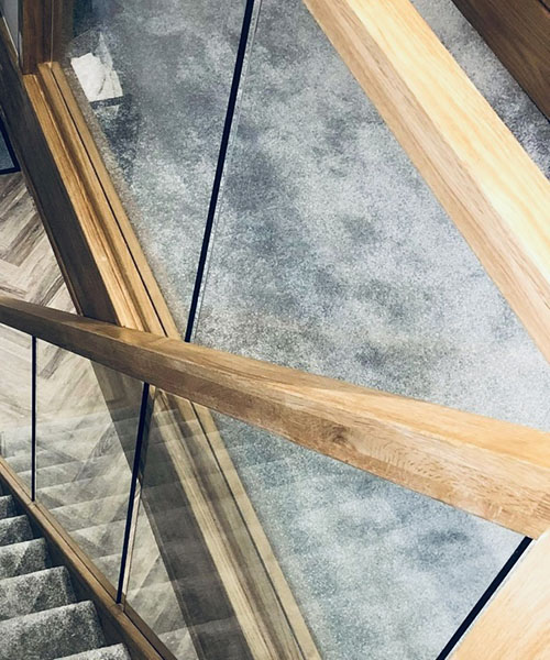 Oak & Glass Staircase Remodelling